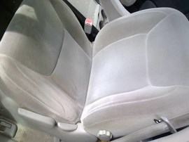 2005 TOYOTA SIENNA, SILVER, LE MODEL, 3.3L, AT, FWD.   Z26511